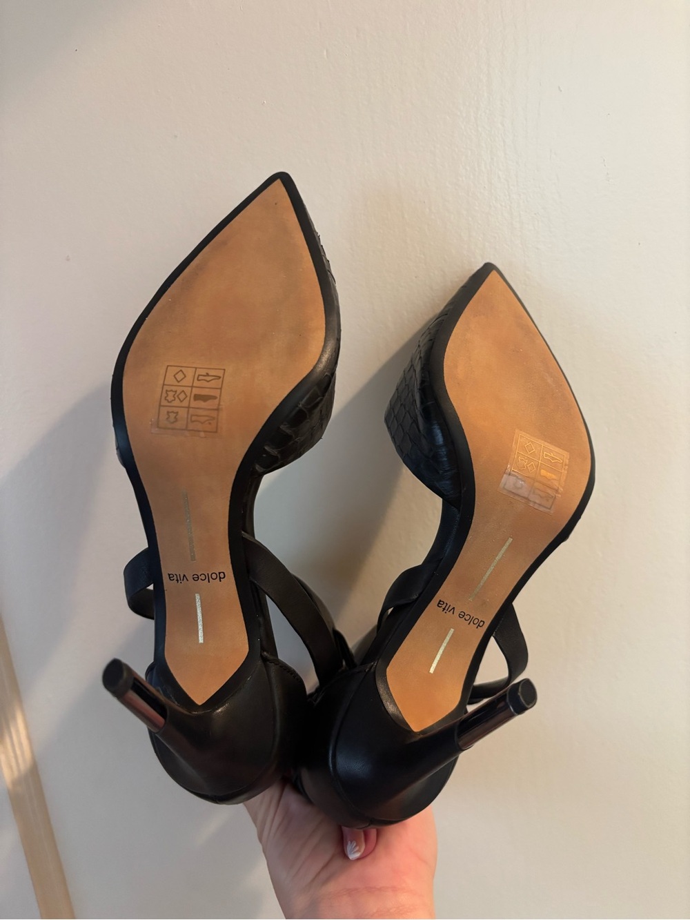 Black Women's Pointed Toe Ankle-Strap Heels - Picture 5 of 5